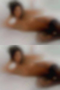 Abercrombie girls naked sexy ads.